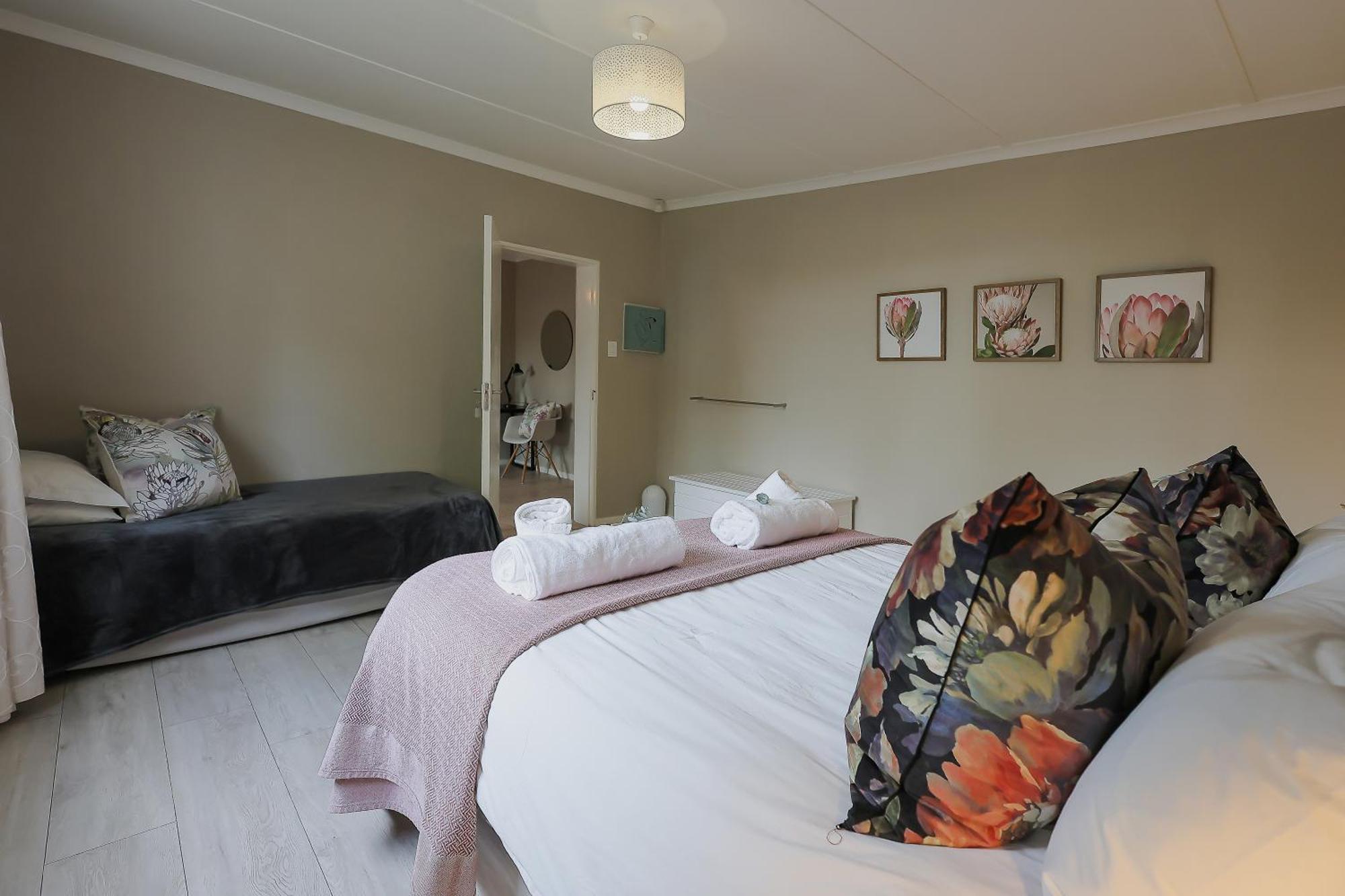 The Grey House Villa Beaufort West Exteriör bild
